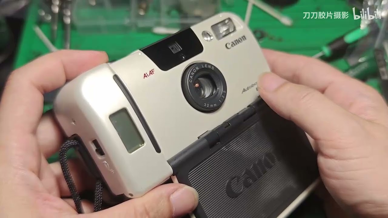 刀刀胶片摄影】canon autoboy se change Battery，佳能太阳能相机换