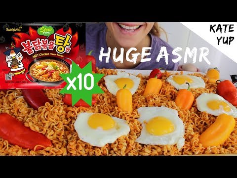 HUGE ASMR-MUKBANG !! KATE YUP VS 10 PACKS NOODLE FIRE !! WARNING !! SO SPICY