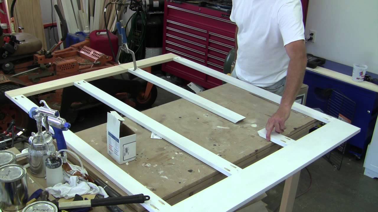 Build Simple Bathroom Wainscot Pt 1 - YouTube