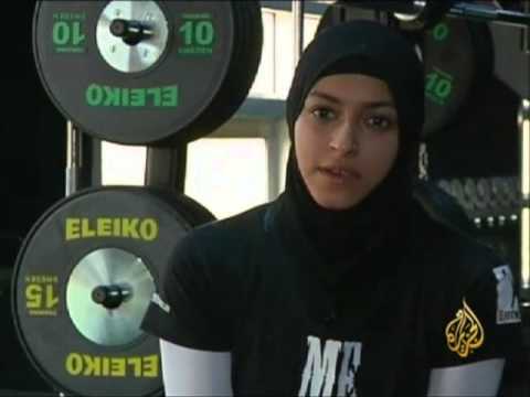 آمنة الحداد تسعى لأن تصبح ثاني رباعة إماراتية