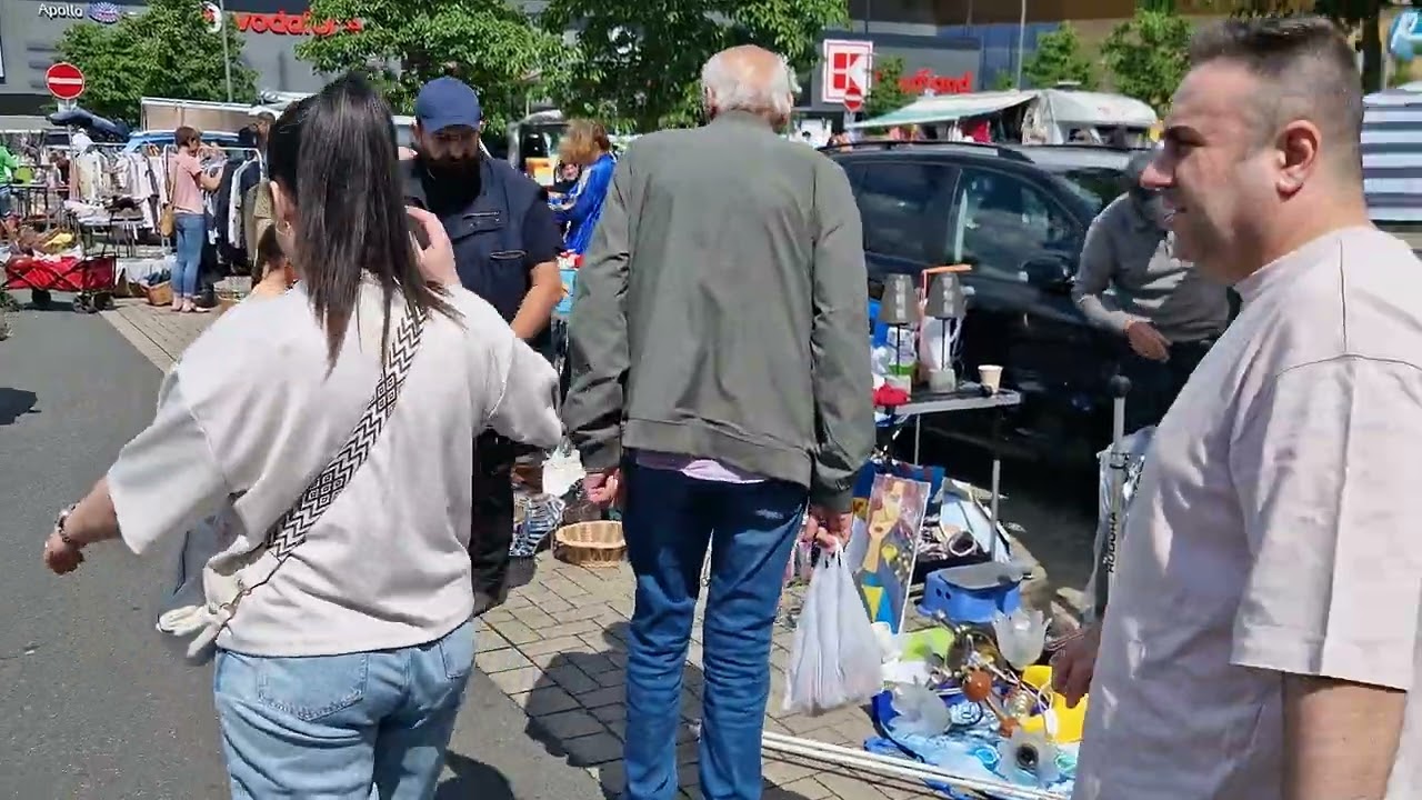 A2 Center  flohmarkt Hannover Germany