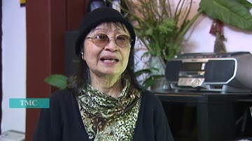 NSƯT KIM CÚC ĐỌC LẠI BẢN TIN ĐẶC BIỆT BUỔI TRƯA 30-4-1975