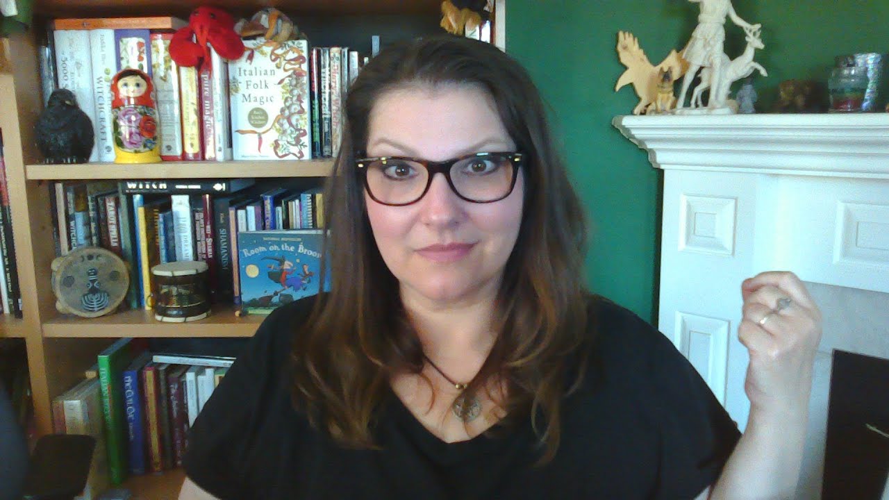 Green Witchery: Books, Tarot, Oracle, Herbal Crafts & Liminal Spirits Oracle Flip-Through!