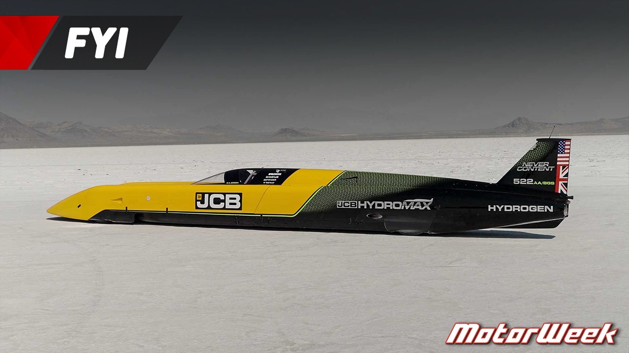JCB Hydromax Aims for New Land Speed Record | FYI – Video