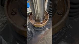 Bad Hydraulic Elevator Packing.  Time To Replace The Seal.  #elevatorrepair #hydraulicelevator