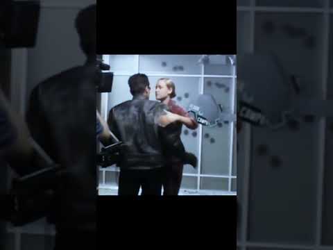 'Иван Васильевич' и Терминатор #shorts #терминатор #танец #рофл #юмор #интрига #момент #фраза #арни