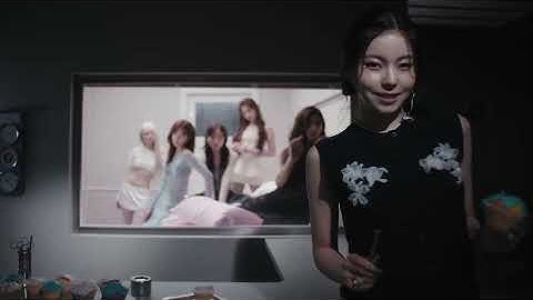 NMIXX(엔믹스) Blue Valentine Core: “SPINNIN’ ON IT”