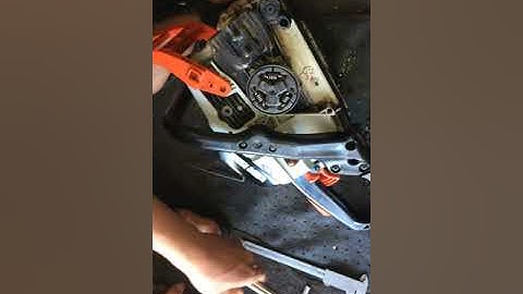 Hướng dẫn tháo amaza (bố côn ) nồi máy cưa chạy xăng echo không dùng cảo