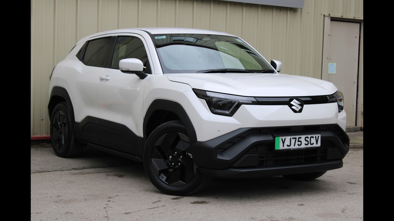 YJ75SCV 2025 Suzuki E-Vitara Motion in White.