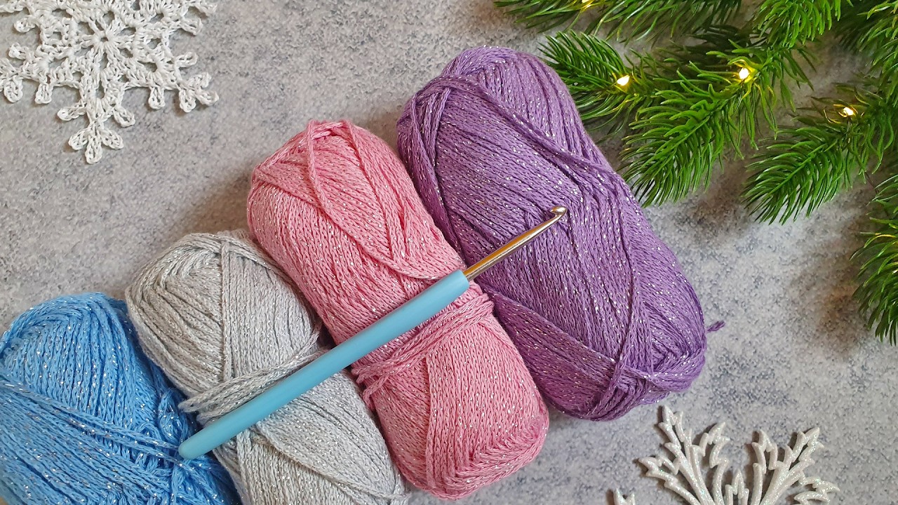 Ночью вяжу, а днем продаю! Новогодний бабушкин квадрат крючком. Вязание крючком.