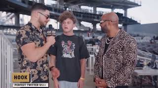 AEW AWARD S SENDS HOOK