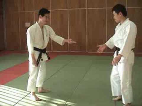 少林寺拳法 柔法練習1 - YouTube