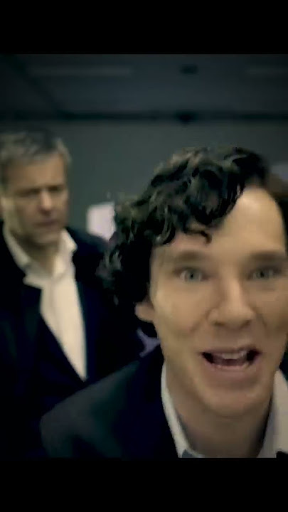 Sherlock tells a painting is fake in 10 seconds