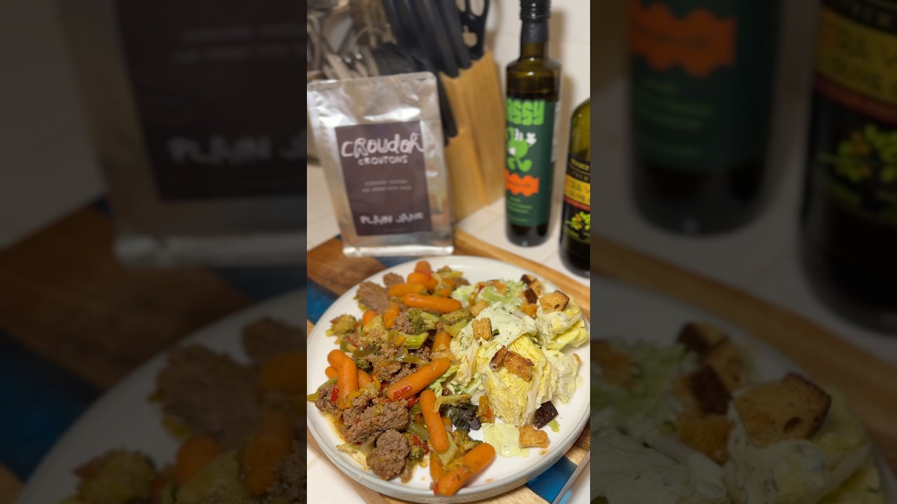 Healthy Dinner Ideas: Beef + Sautéed Veggie Stir Fry & Butter Lettuce Salad with Sourdough Croutons