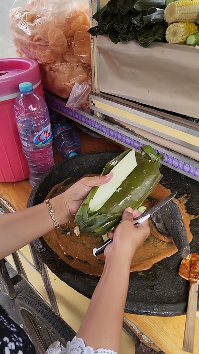 Gado Gado Traditional Food of Indonesia with Peanut Sauce #shorts