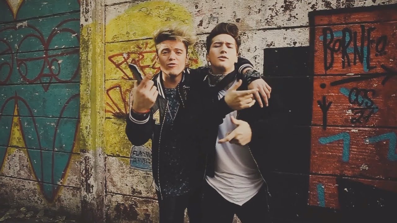 Watch Hey dj Mashup Tu foto (Cover Jandino Ft. Lionel Ferro) on YouTube Watch Hey dj Mashup Tu foto (Cover Jandino Ft. Lionel Ferro) on YouTube