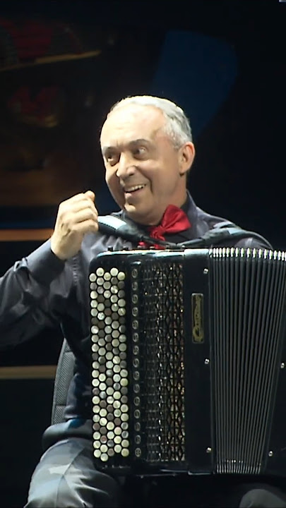 Yuri Shishkin's solo in Gypsy Fantasy on Dark Eyes (Ochi Chyornye)