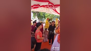 Cô Bóng Ngọc Trinh Múa Măm Vàng ngày Lễ Kỳ Yên Cậu Chùa Châu Thới Sơn.