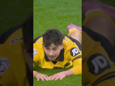 Heartbreak for Wolves in 95th minute 💔