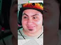 La mamma di cico sbuccia le banane!
