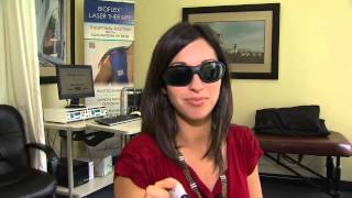 How laser light therapy is providing relief from arthritis   YouTube screenshot 5