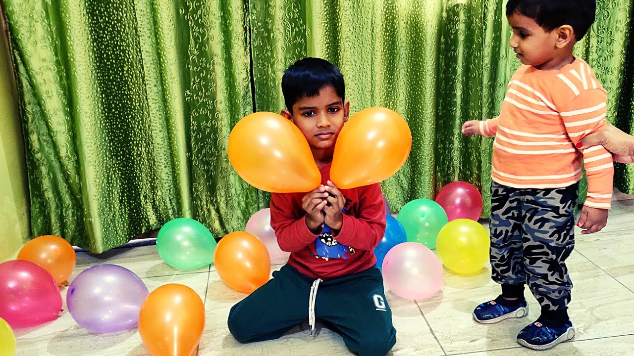 Indoor fun with balloon and learn colour for kids !! Balloon popping !! Kids video !! Episode - 2