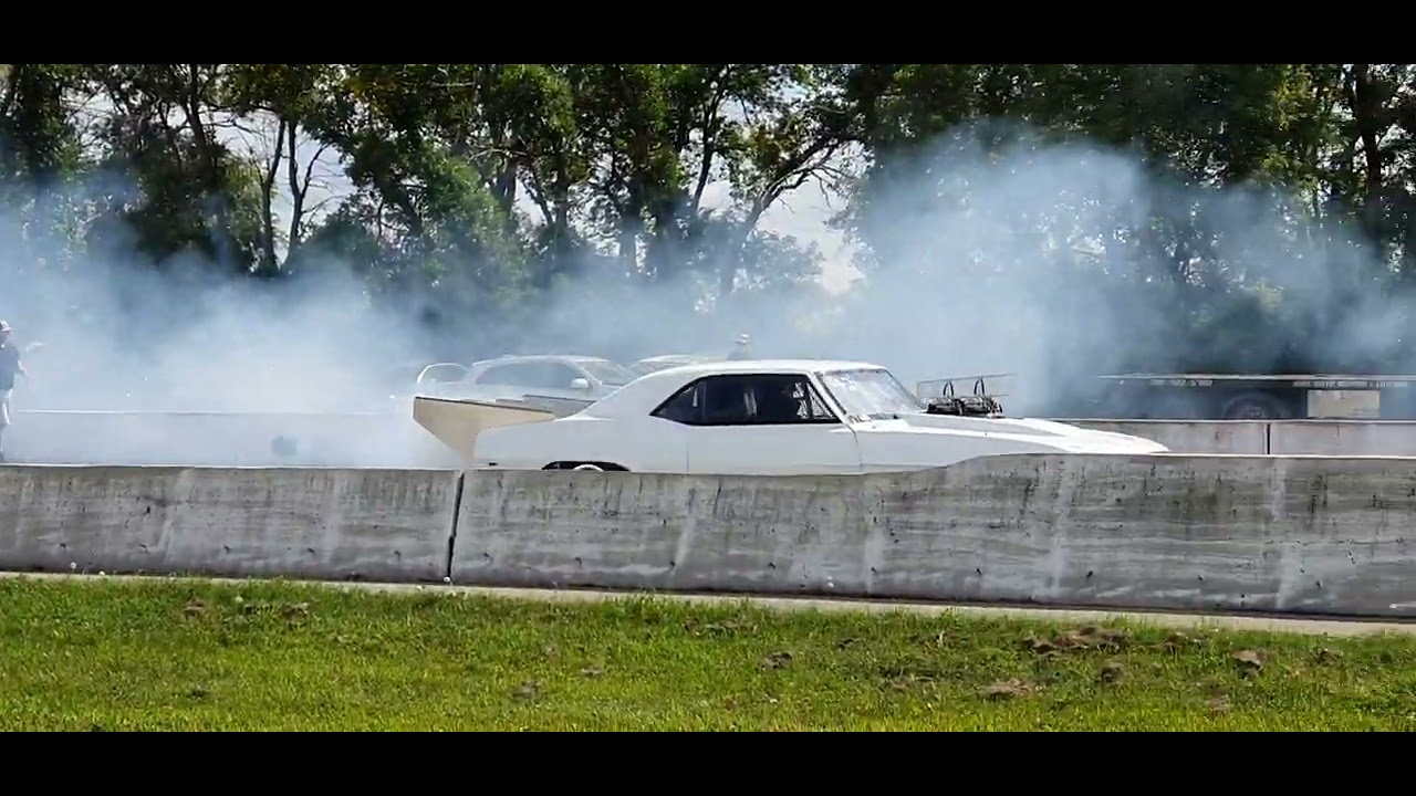 Interstate Raceway Insane Camaro vs Nova @ Interstate raceway west Fargo - YouTube