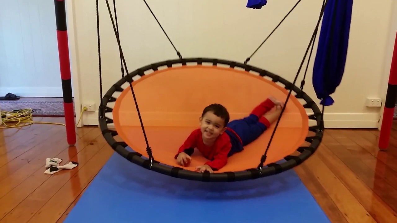 150cm Orange Mat Nest Swing with Boy