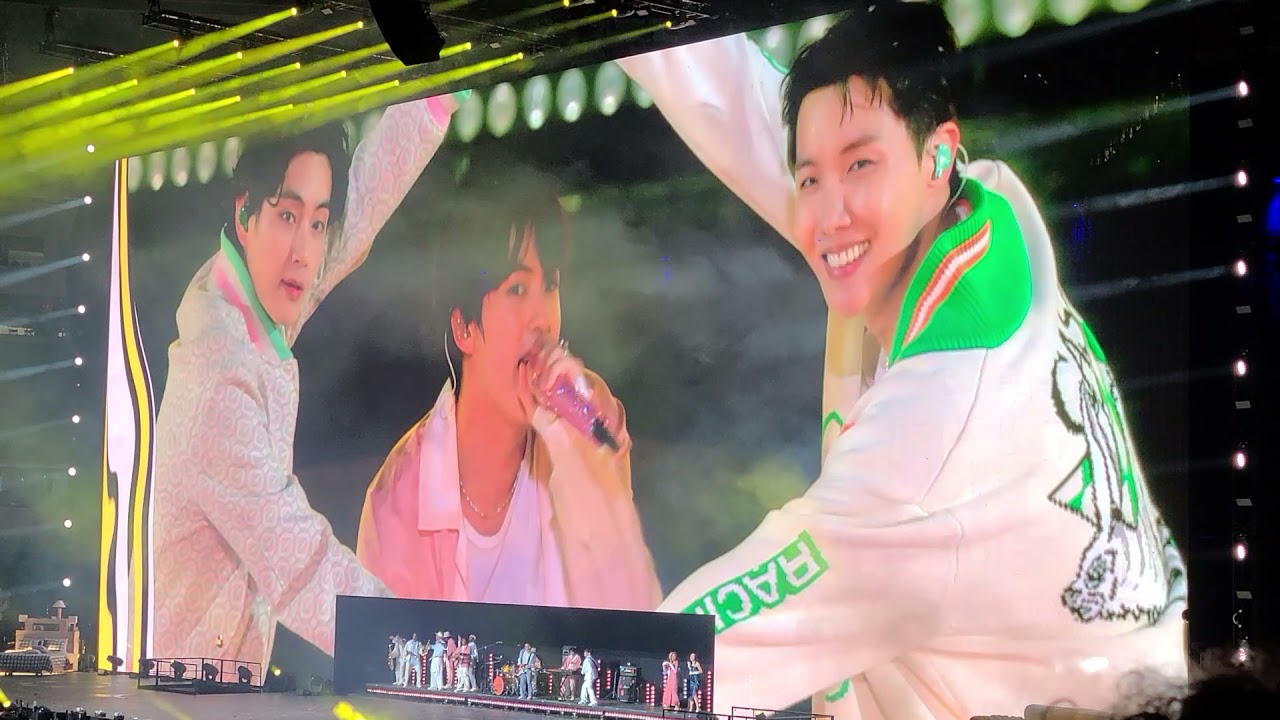 Dynamite / Butter Live @ SoFi Stadium - 2021.12.02 [BTS PTD in LA - Day 4]