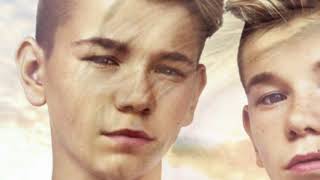 Marcus &amp; Martinus - Who Is On The Picture?