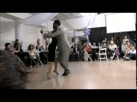 Noelia Hurtado y Sebastián Arce en Milonga El Abrazo (2/5)