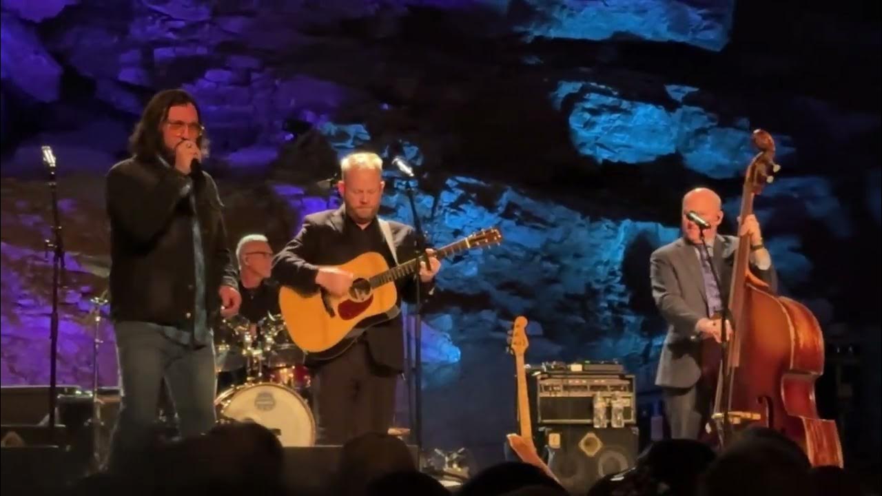 Dailey & Vincent Aaron Mccune (bass singer) Sing me back home