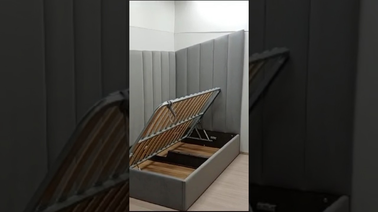 Угловая модель с правым углом .Панели  высотой 175 см - спина ,Изголовье от 210 см к 175 см .