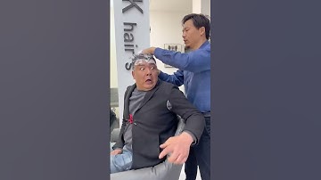 Anh thợ cắt tóc gặp khách khó cắt