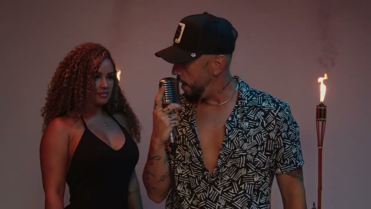 在 YouTube 上觀看「Cris Hernández - Maldita ironía (Official video) #bachata 🇮🇨」