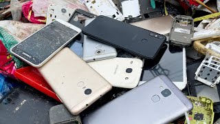 Looking for a discarded phone || Restoration of a used phone from the trash