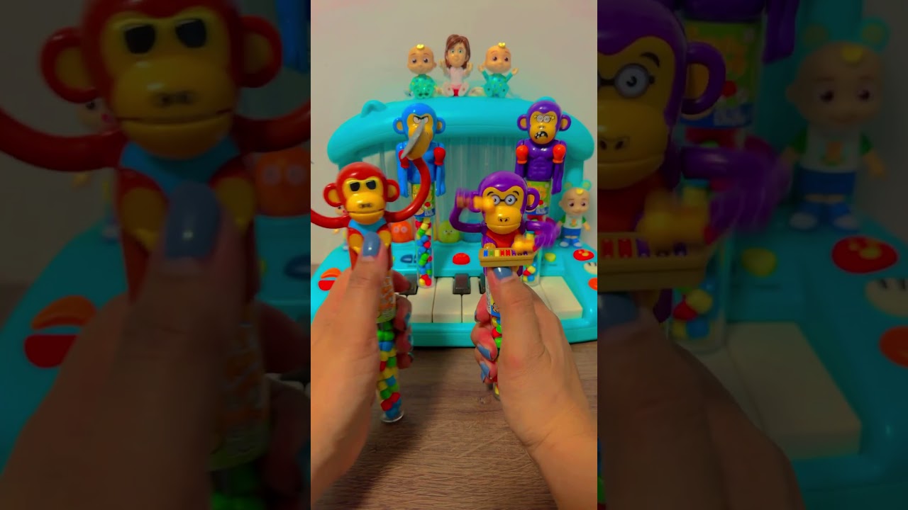 Super Fun Wacky Monkey Toy With Candy