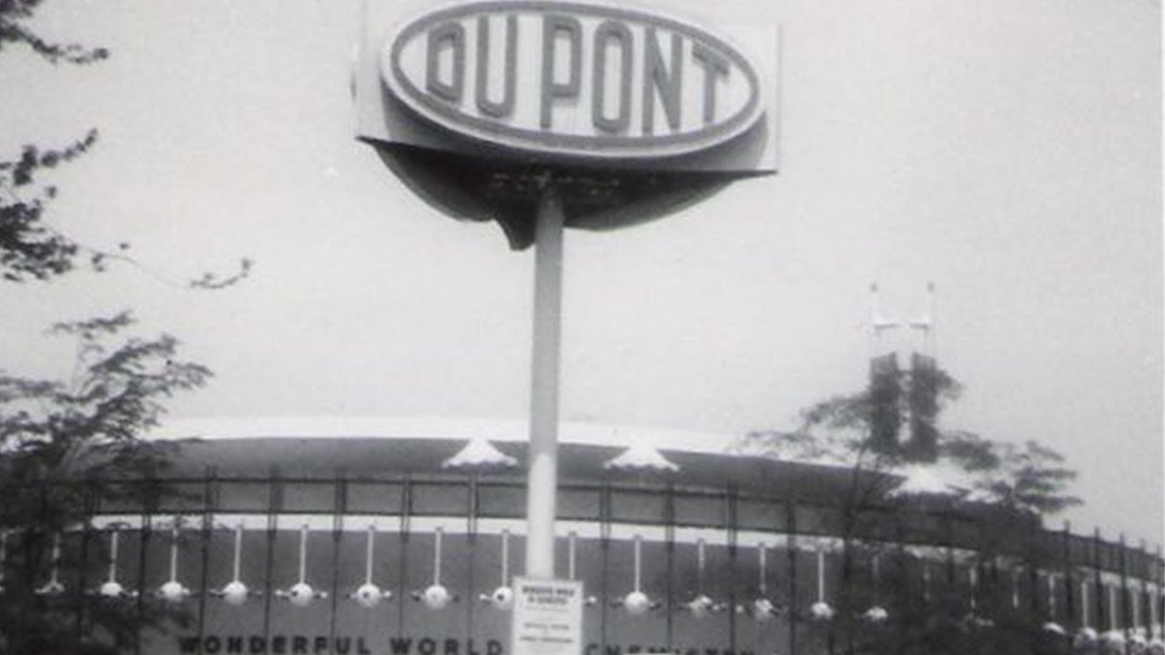 Old Guard Stocks DuPont, Ford Outperform New as Defense Looks Good
