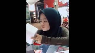 Story halu cewek konter buat manas manasin mantan