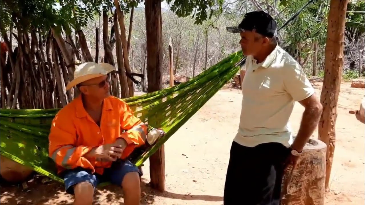Bastidores  !! Seu António levou uma piza de Filomena  !!