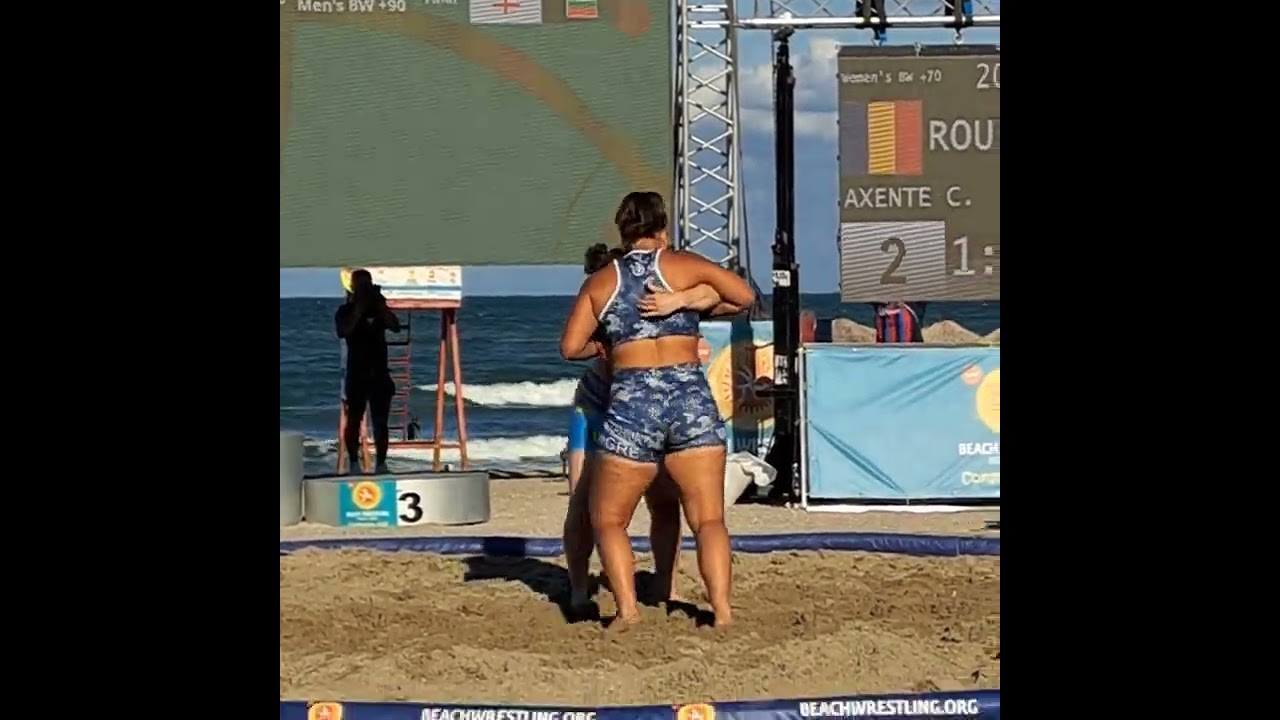 Axente C.(Rou) vs Zacheila S.(Gre),1/2 Final,+70 kg,women's,beach world championship.