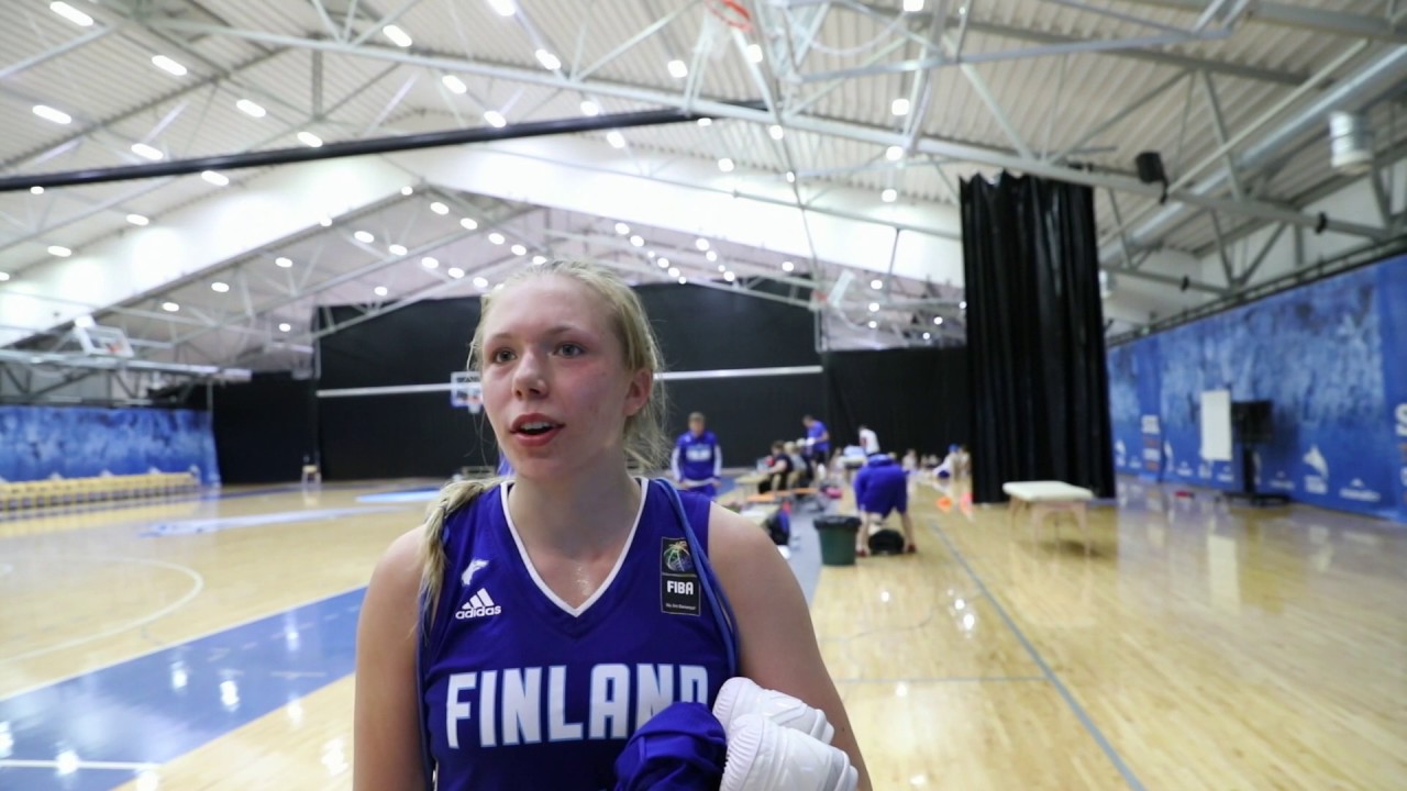 Lotta-Maj Lahtinen WU18 - Suomi vs Venäjä koripallokori