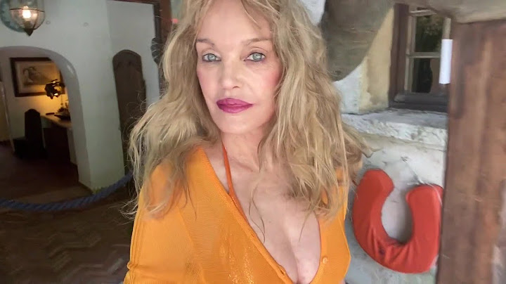 Arielle leaving the endless summer...