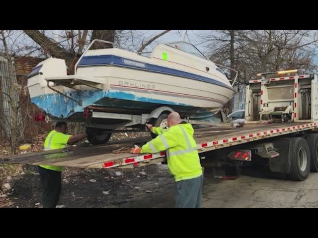 More Than 40 Abandoned Vehicles Boats Removed In The Bronx Nypd