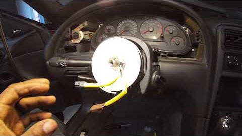 Replacing Clock Spring 94-04 Mustangs