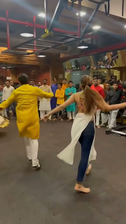 Tari madh mithi vate maru man mohi gayu #garba #garbadance #gujaratigarba #garbalover #gujjugarba