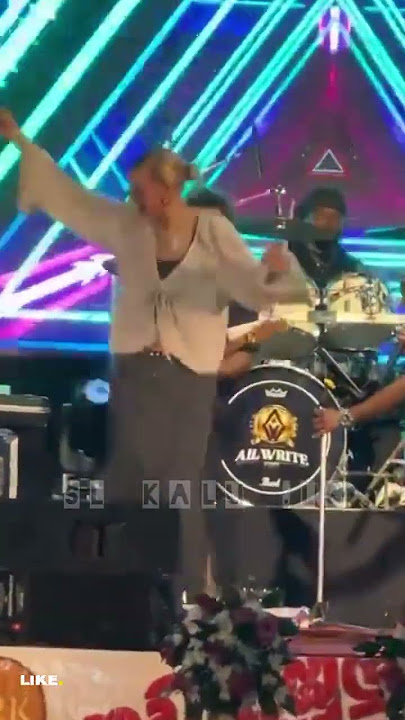 සිගිරියේ...♥️🤪 #music #songs #slkalulk #viralshort