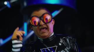 Im Blue & Violet Beauregarde