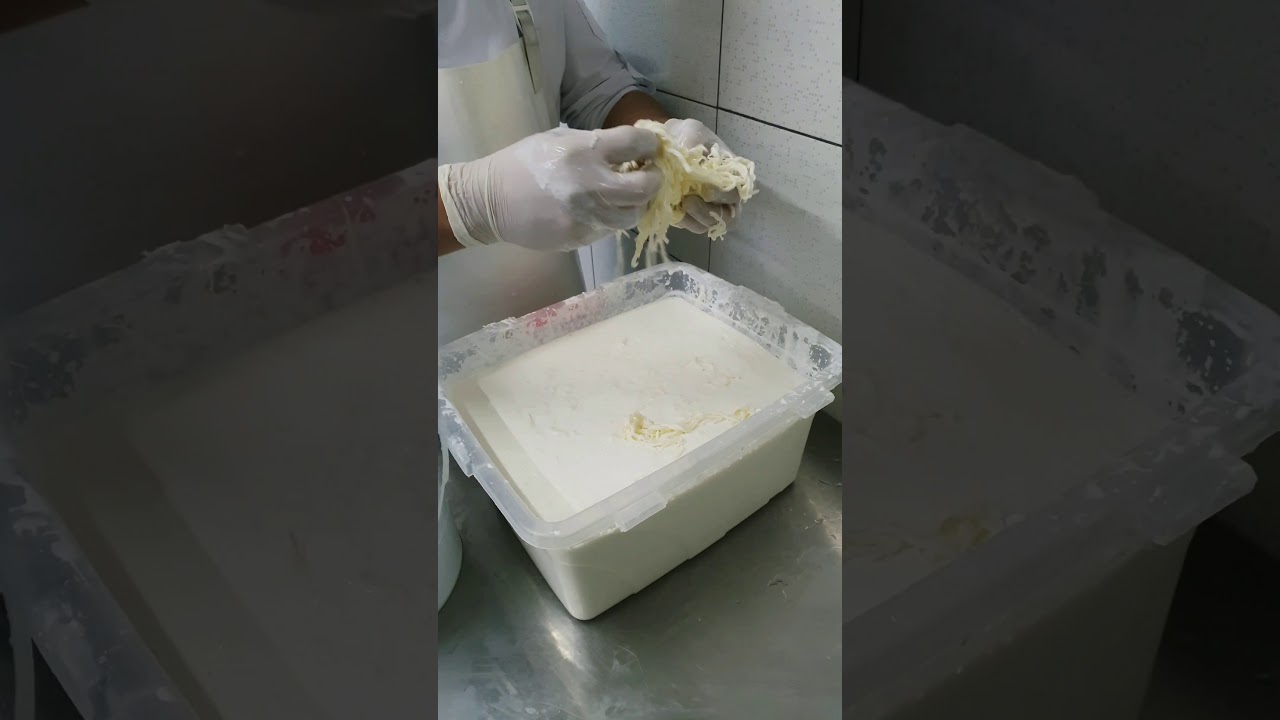 How Burrata cheese is made