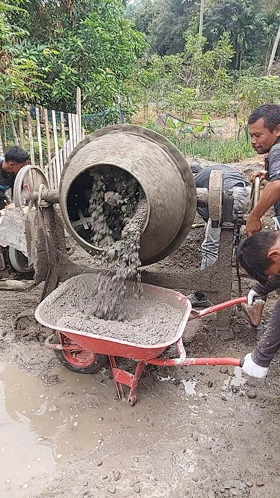 Aduk Beton Cor Dengan Mesin Molen #sitemix   #molencor